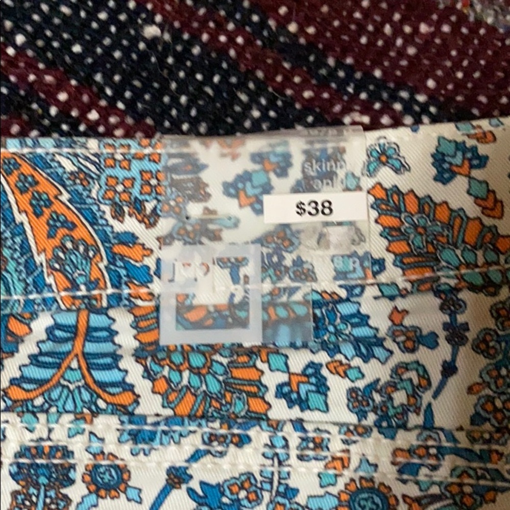 Pattern crop pants - Picture 3 of 3